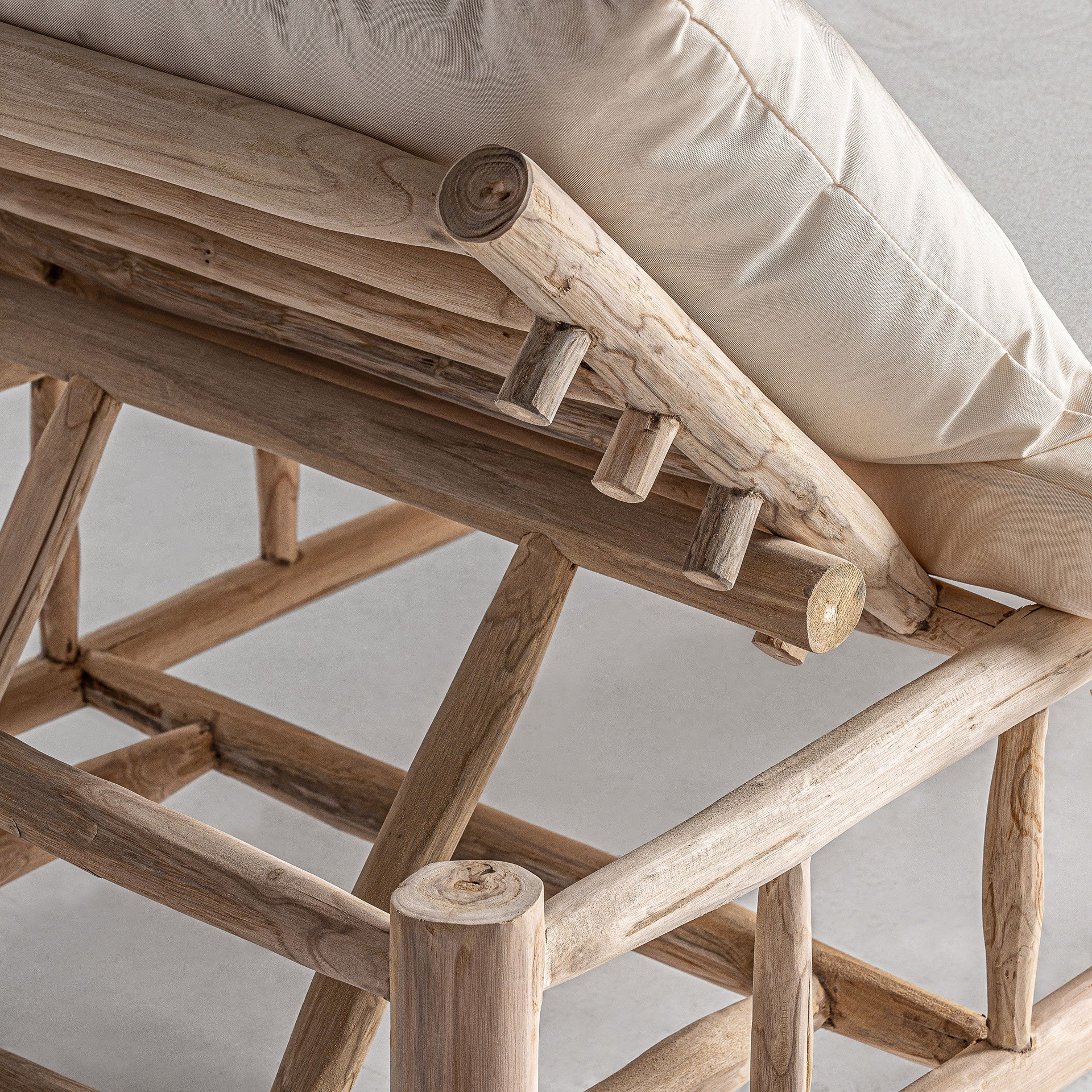 ATIBO DECK CHAIR